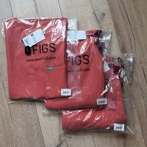 Figs spiced cider scrub set (top + 2 pants)